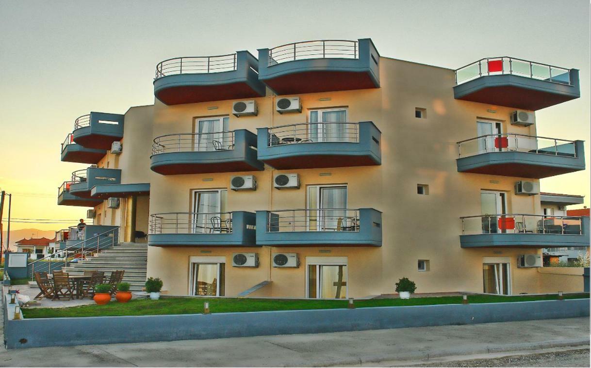 Villa Eleni Paralia Katerinis Ngoại thất bức ảnh